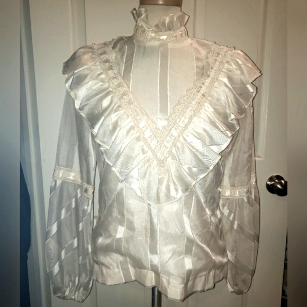 Vintage Joy Stevens California 1970s Lace Pirate/Puffy Sleeve Blouse/Top 8/10 MD
